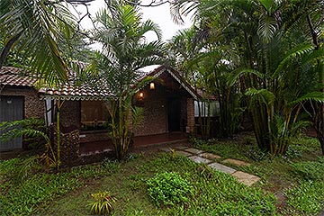 Shangrila Jungle Resort Cottages and Room Pricing